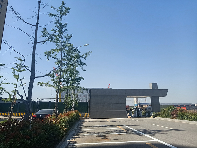 徐州中鐵十二局大門及實(shí)名制通道安裝